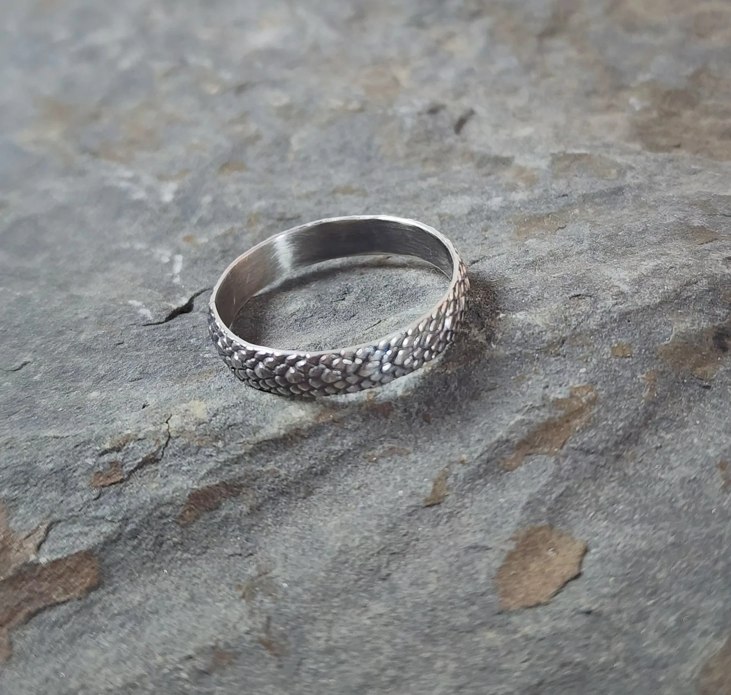 Dragons scale ring 3.jpg