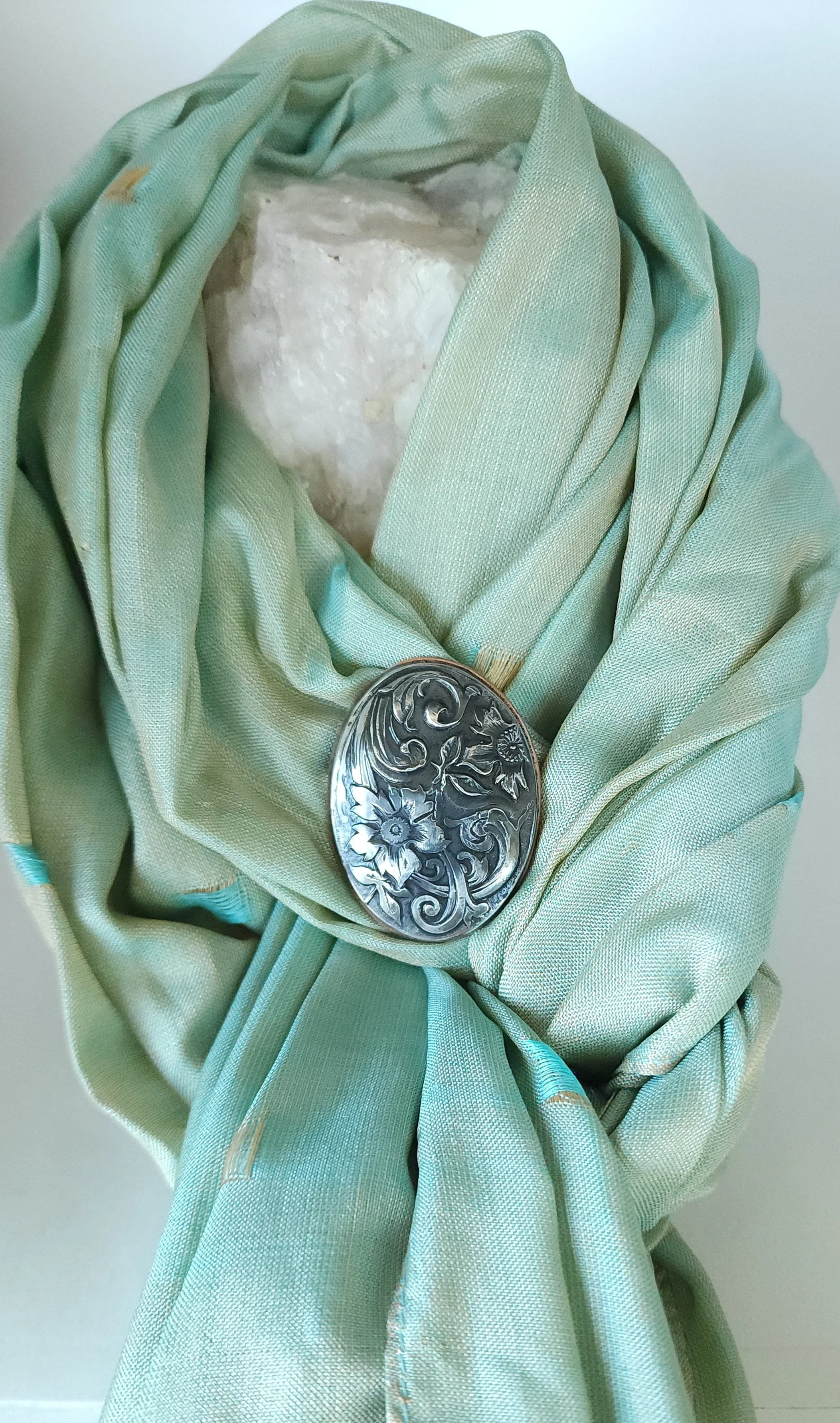 Floral pewter brooch 7.jpg