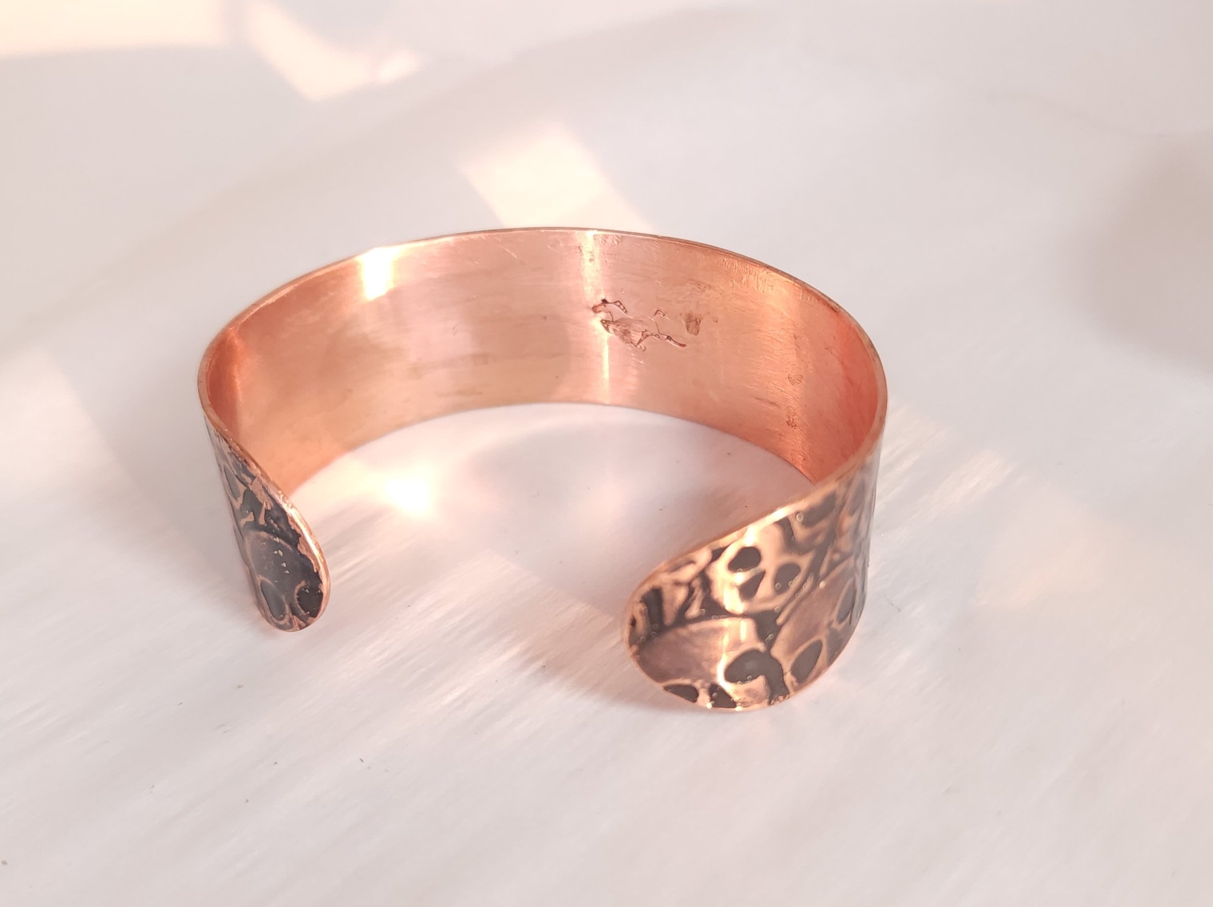 Skull cuff 7.jpg