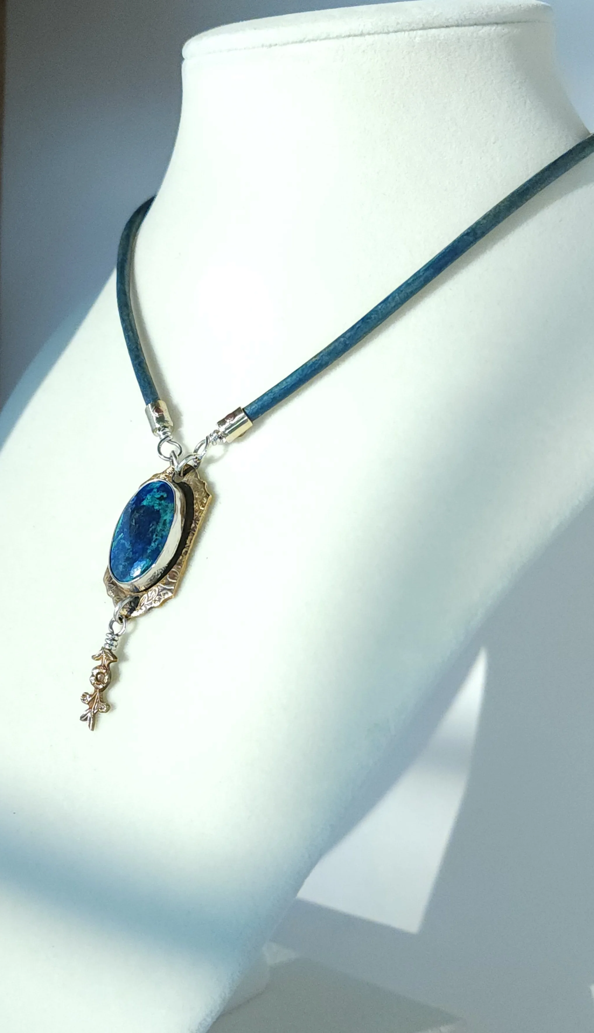 Azurite bronze necklace 9.jpg