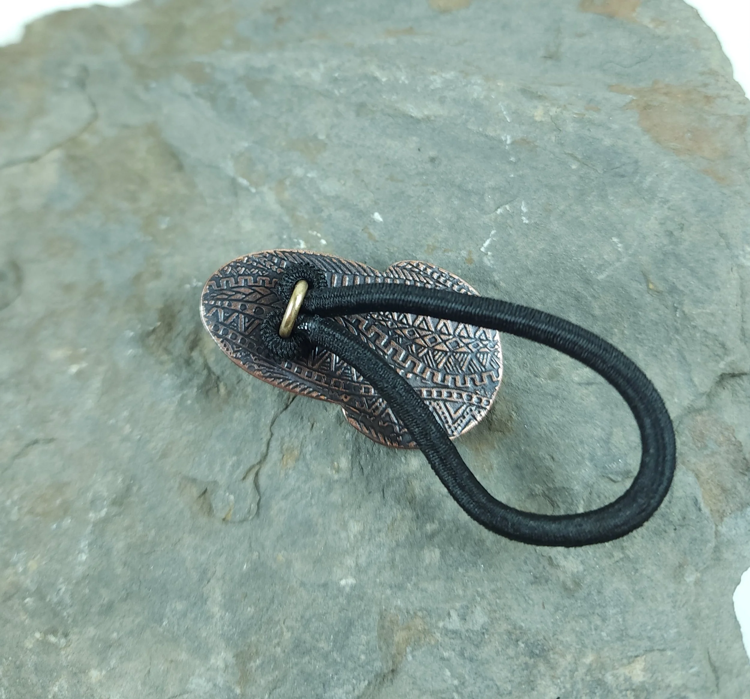 Atlantisite Ponytail holder 3.jpg