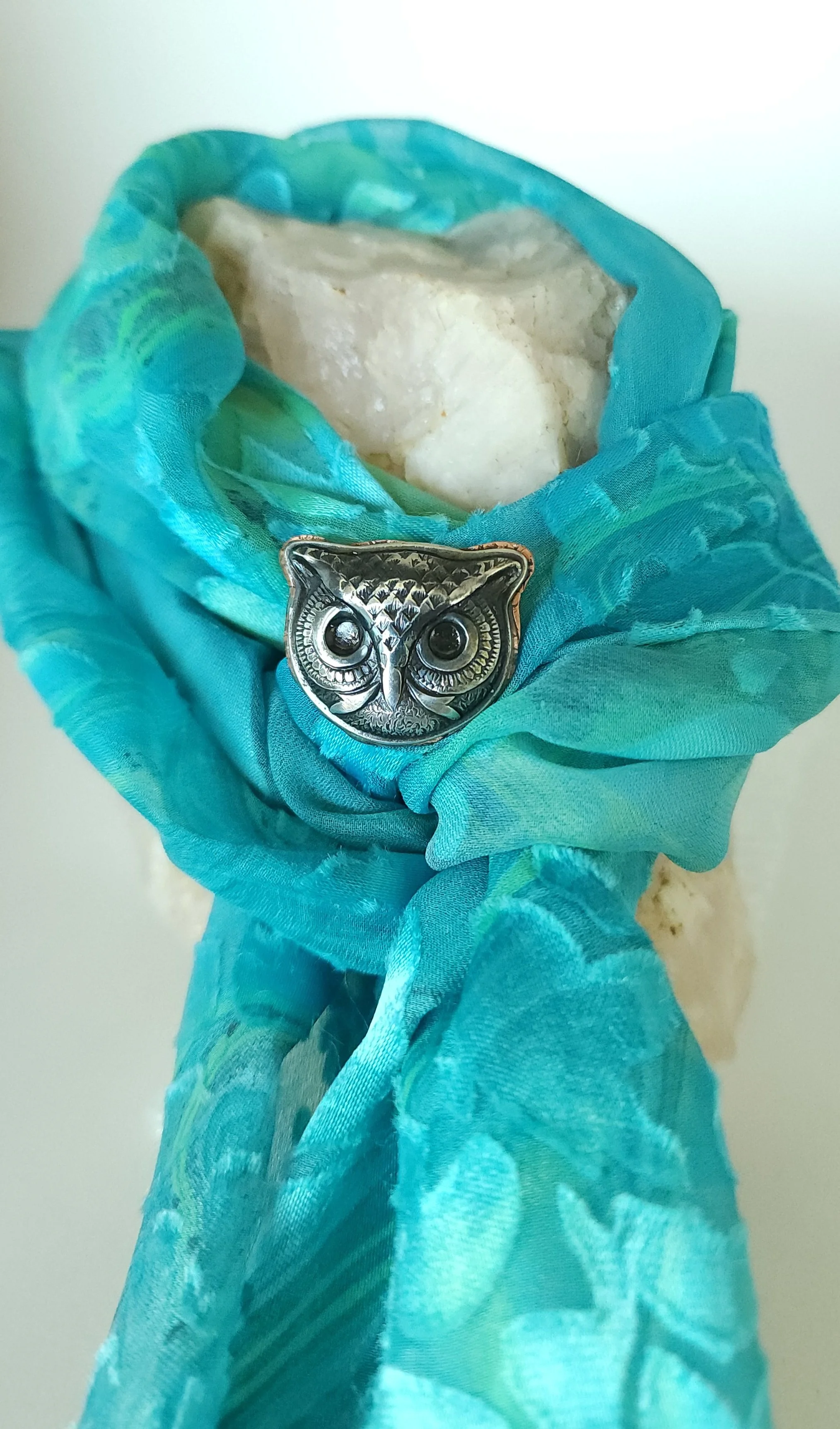 Owl brooch 6.jpg