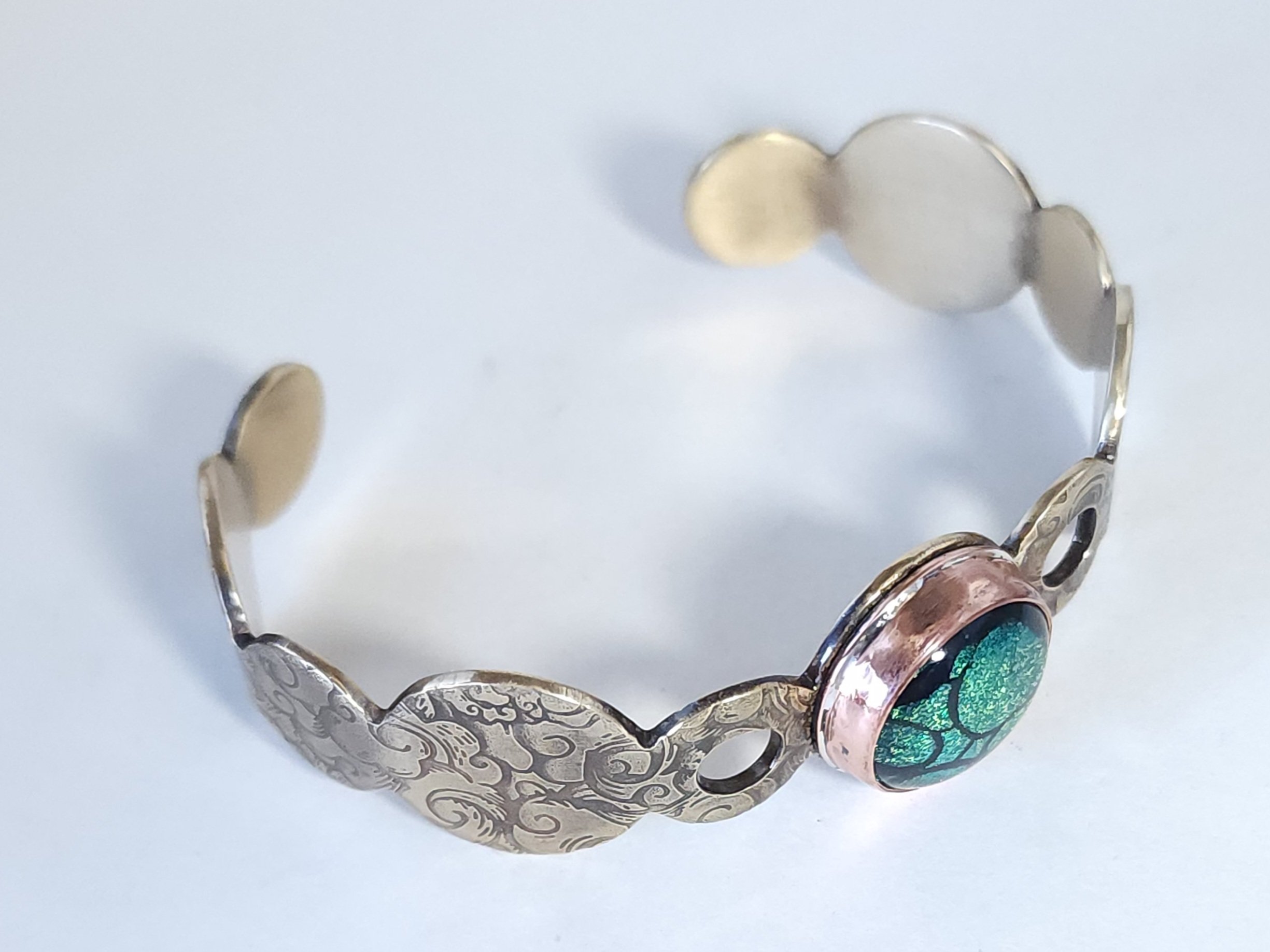 Bronze glass bracelet 8.jpg