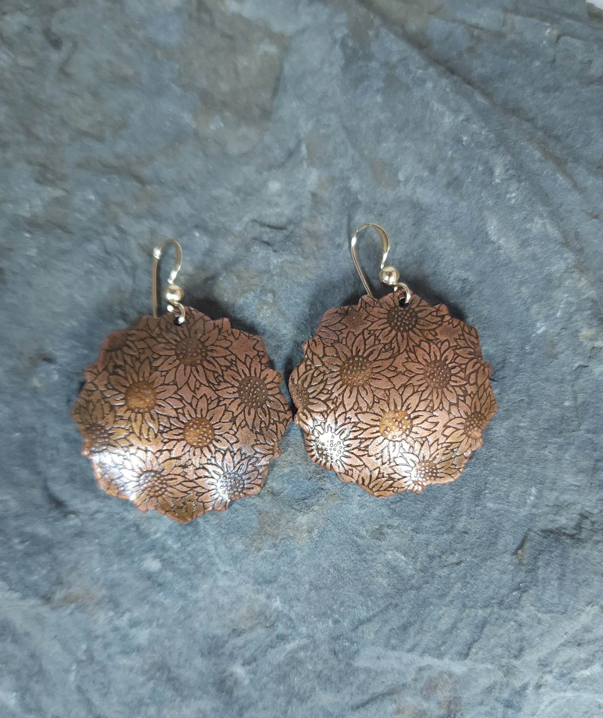 Domed sunflower earrings 3.jpg