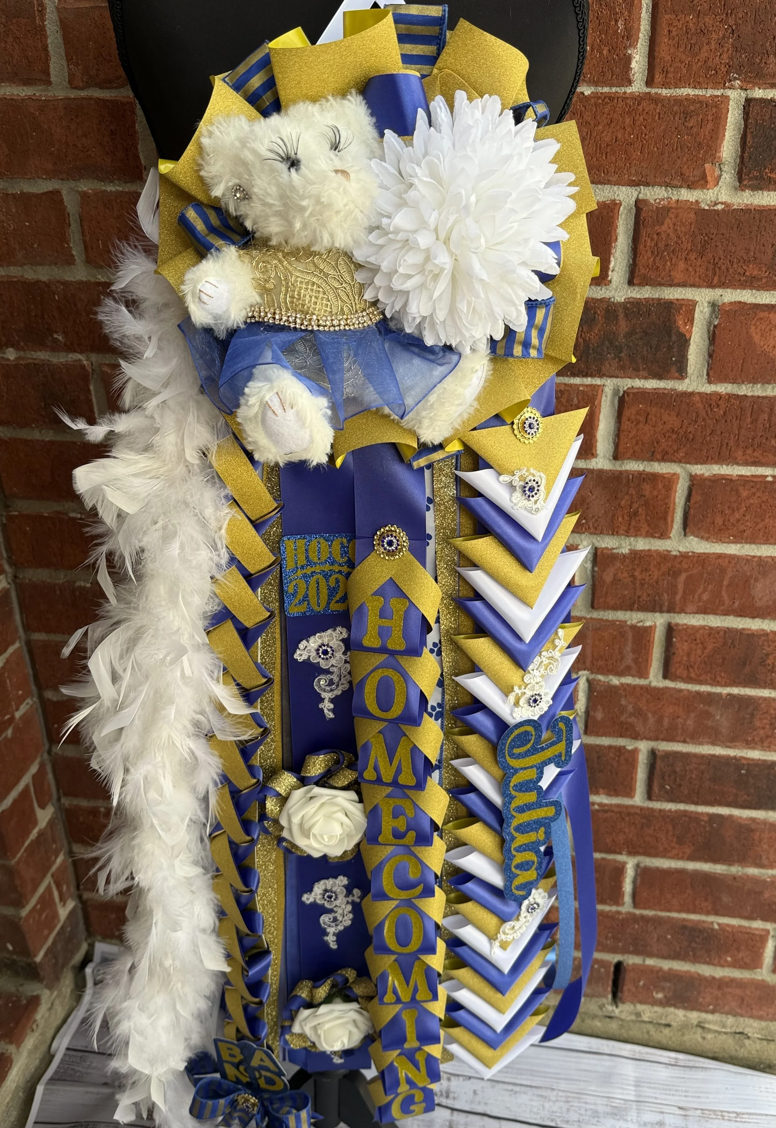 homecoming mum, Klein High School, Texas