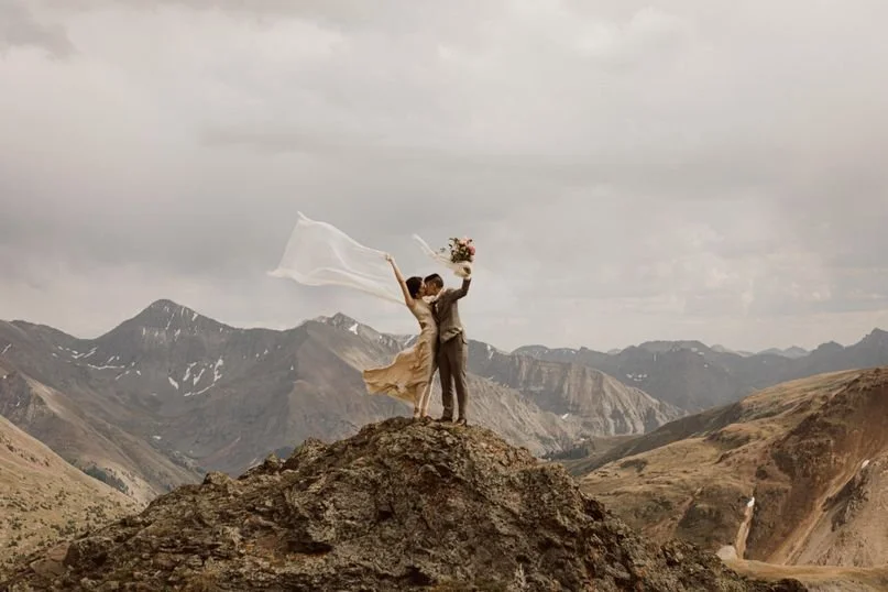 Intimate Mountain Microwedding