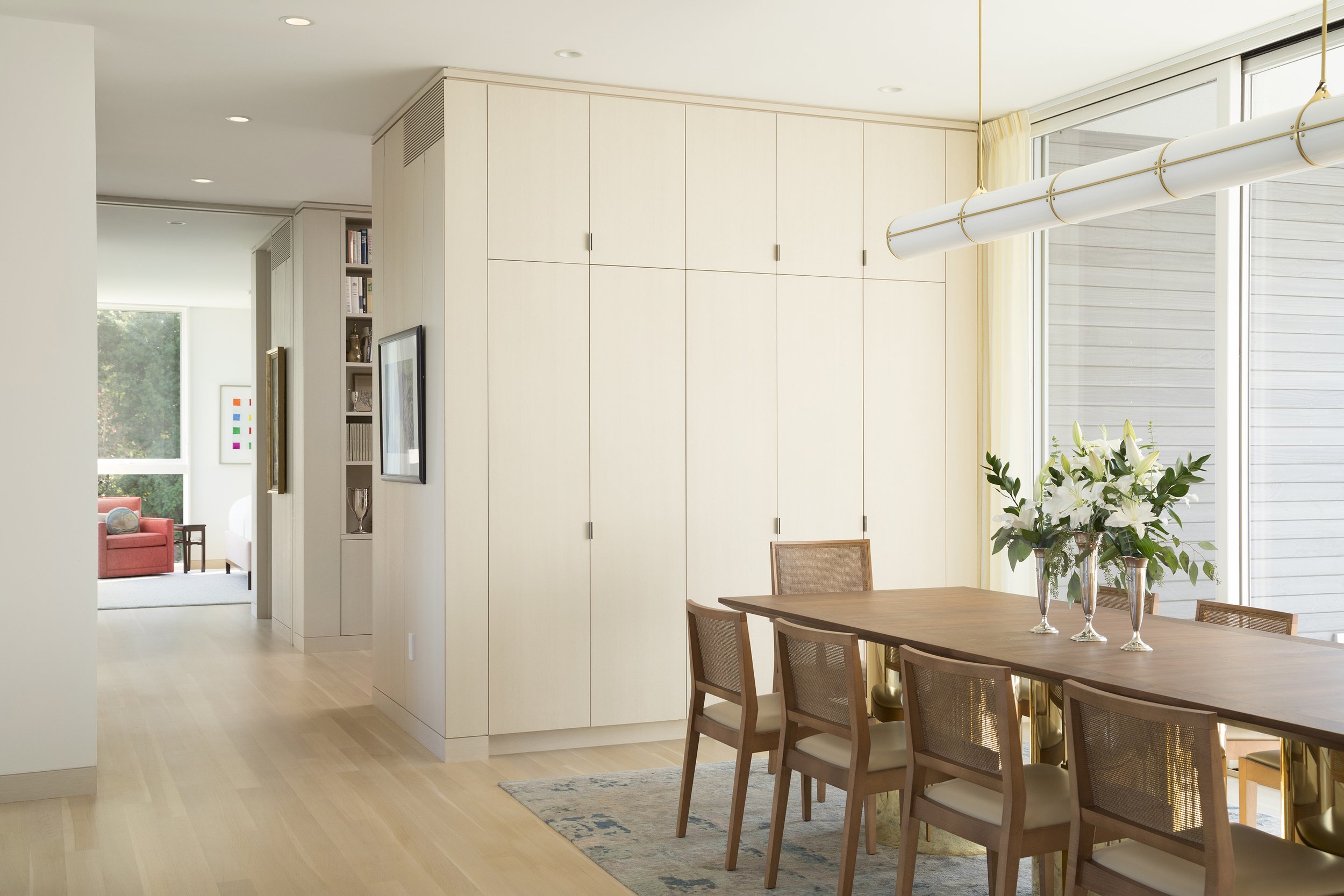 MD BRACKETTS DINING2.jpg