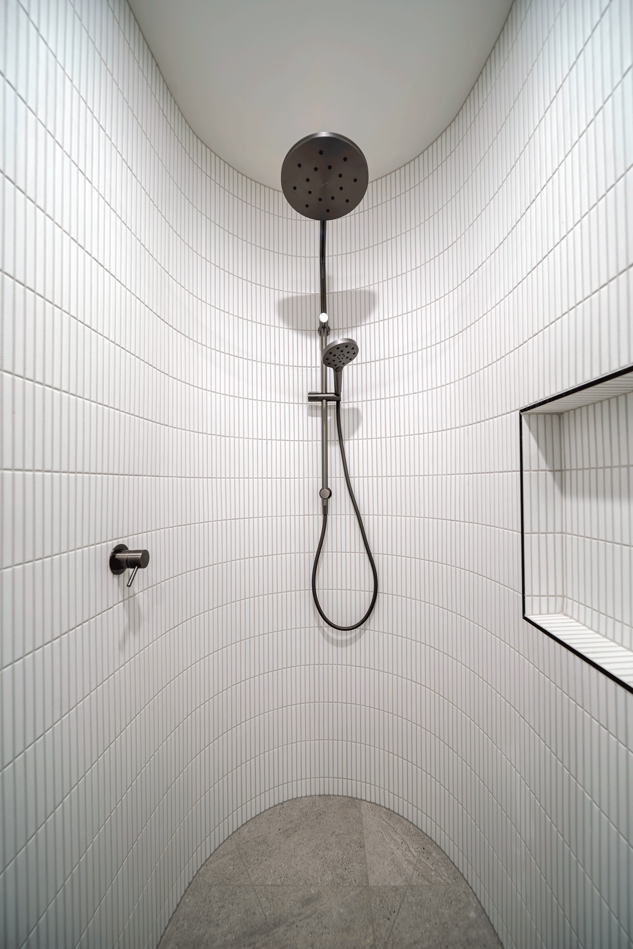 A7400254-HDR-2.png