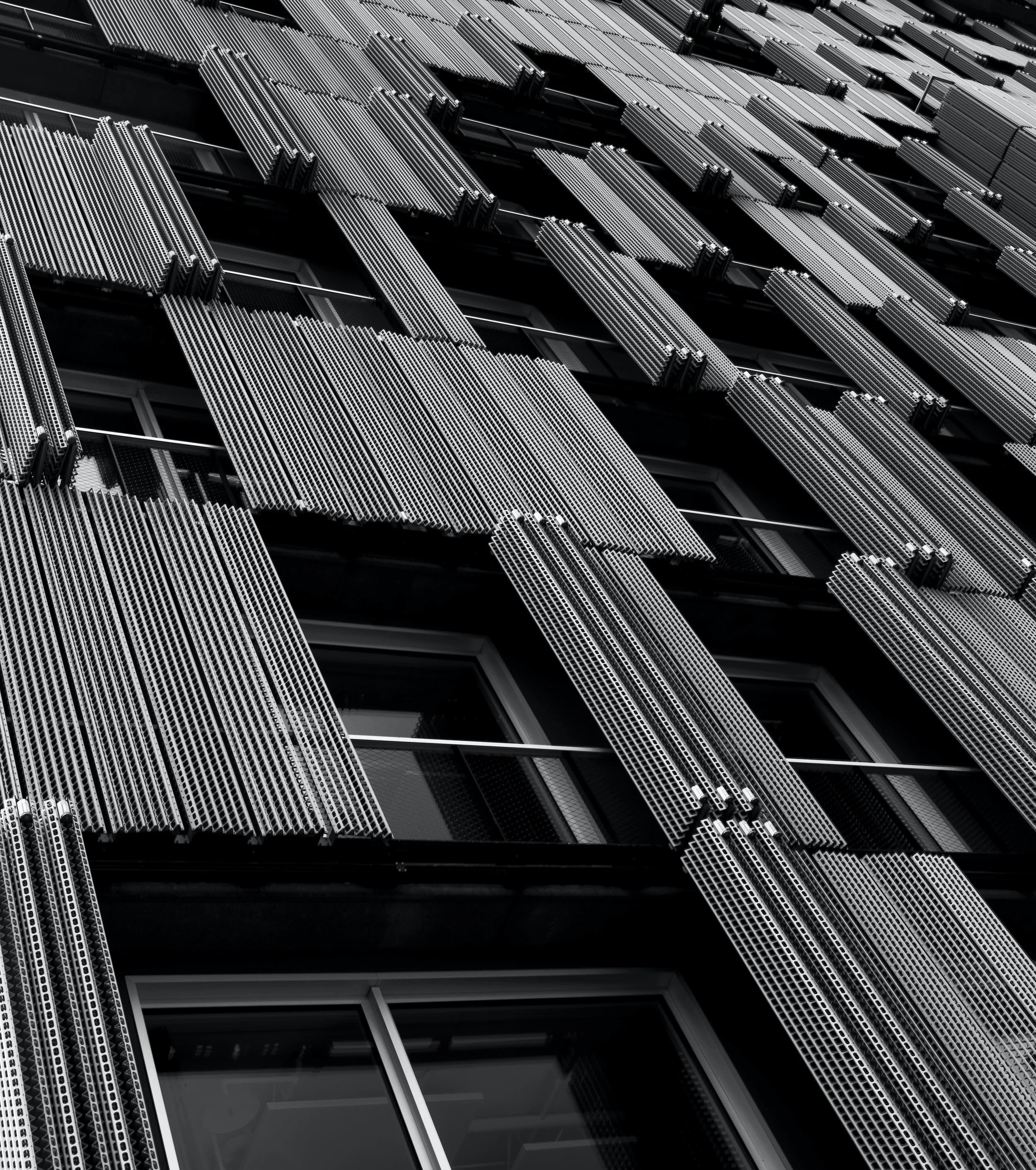 Ampl. Clarify your message. Amplify your impact.