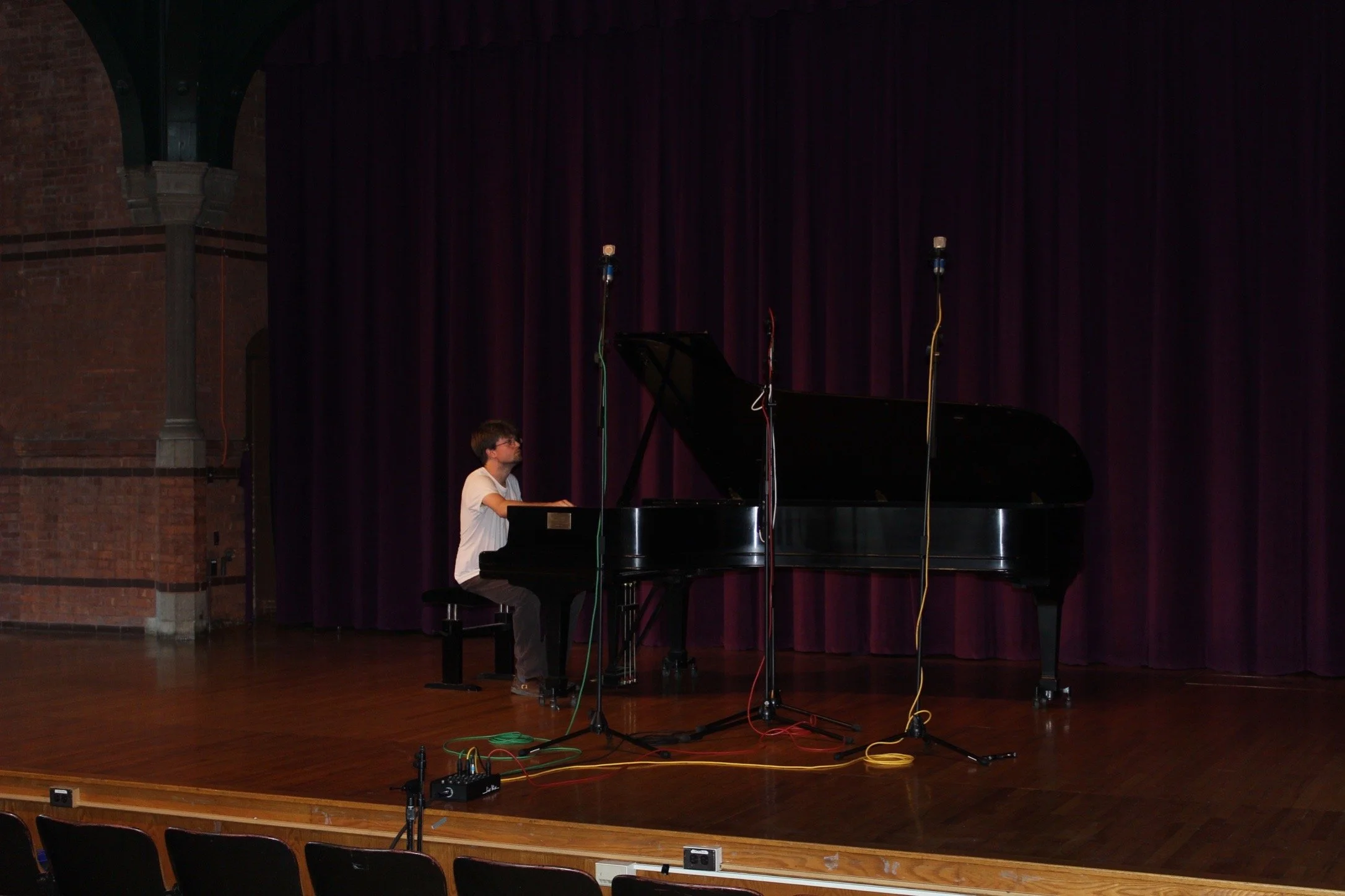 vines_HFZM_recording session_UV15.JPG