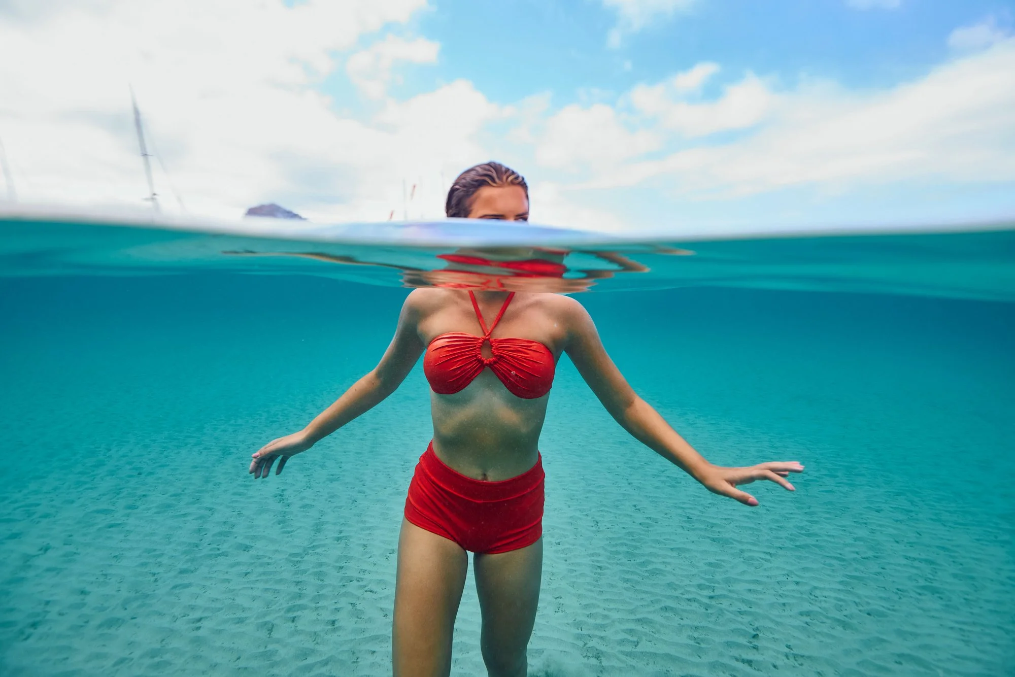 modibodi-swimwear-fashion-campaign-underwater-ibiza-by-ellie-bobbie-photography- 30.jpg