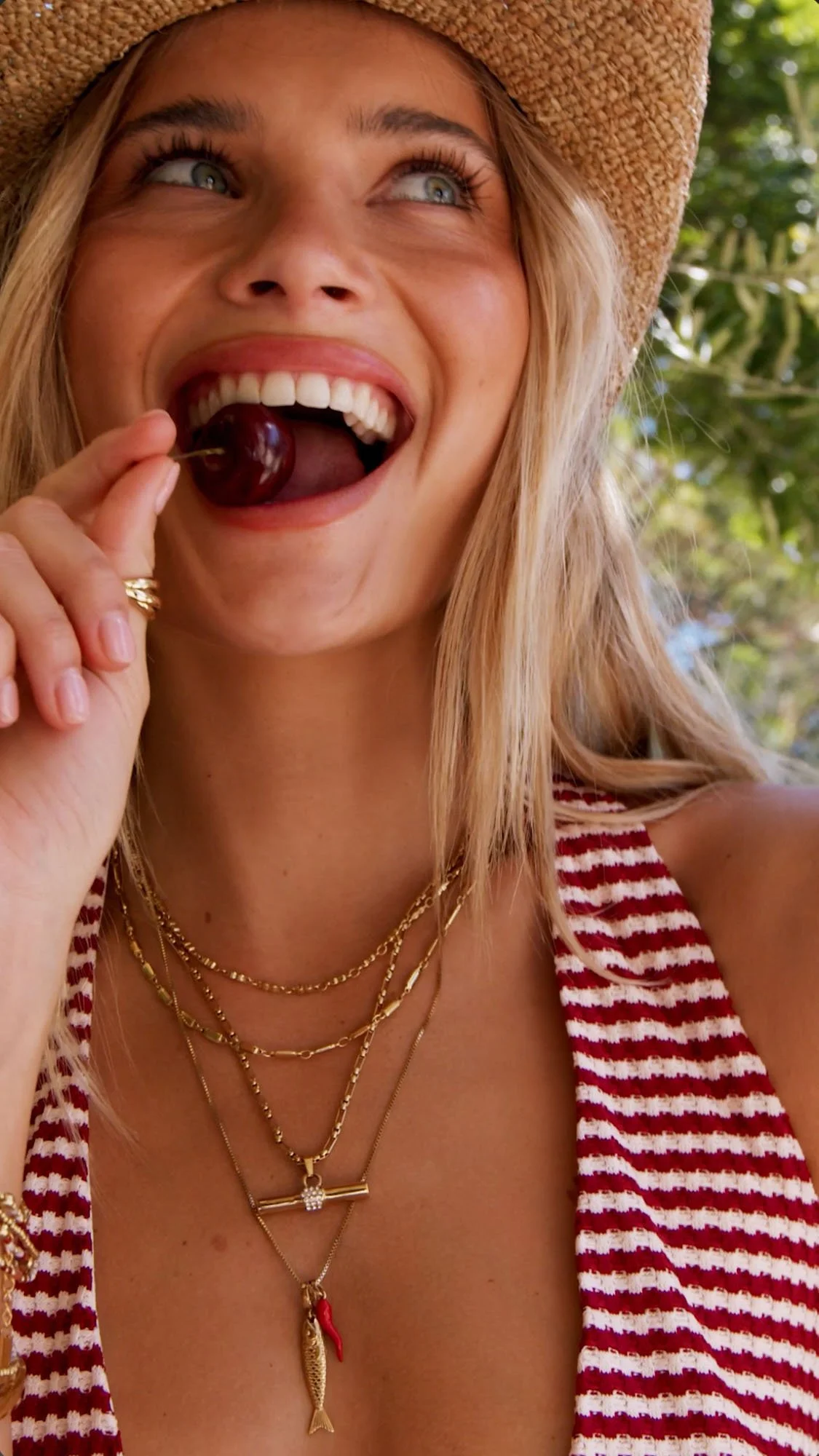 arms-of-eve-fashion-jewellery-ellie-bobbie-campaign-01 18.jpg