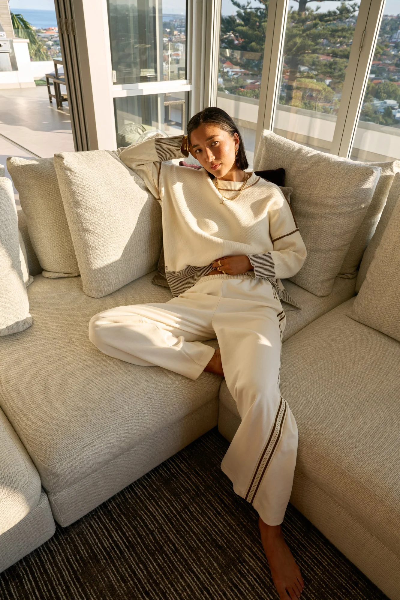 arms-of-eve-fashion-jewellery-ellie-bobbie-campaign-01 15.jpg