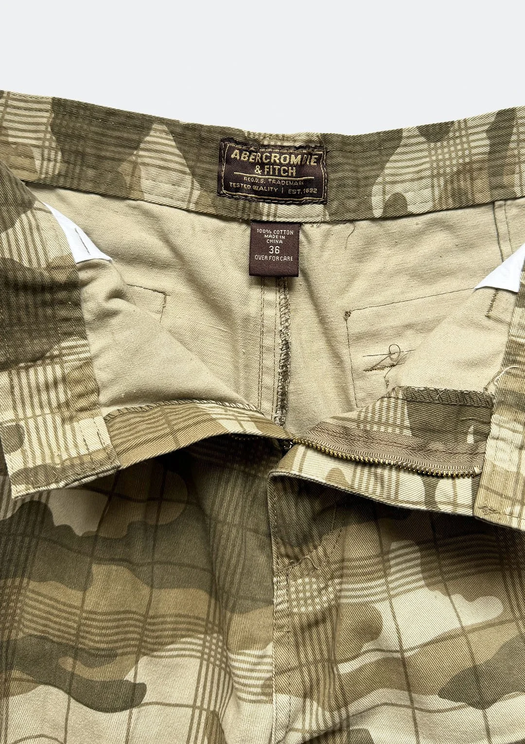 abercrombie_camo_cargo_10.jpg