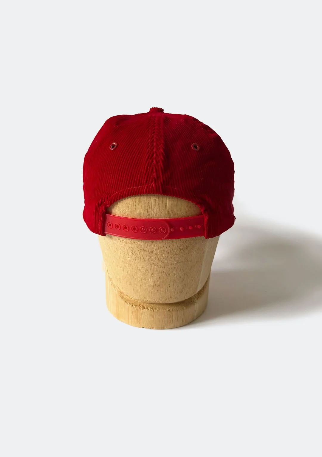 marlboro_hat_02.jpg