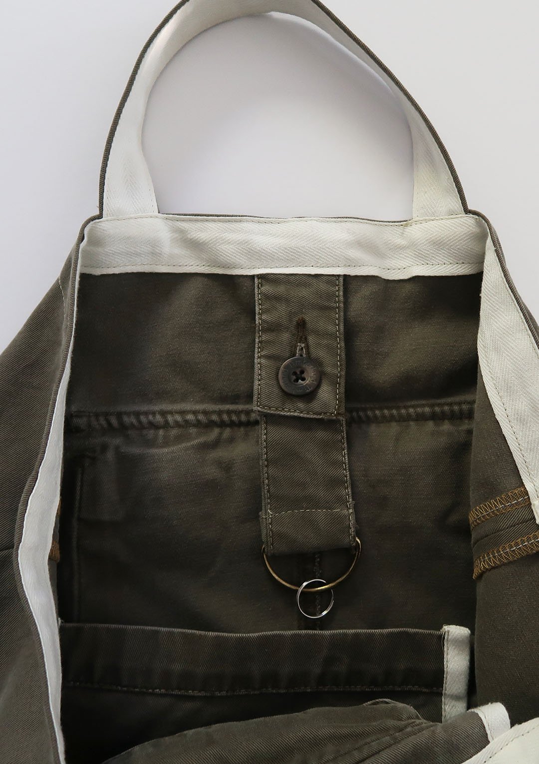 tote_008_interior_01.jpg