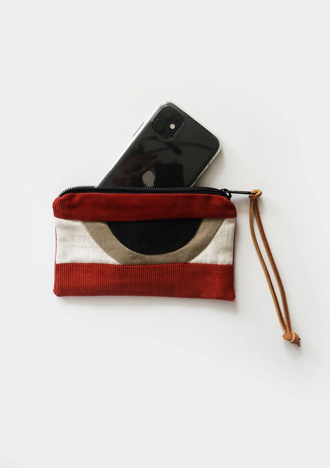 eye_bagz_red_04.jpg