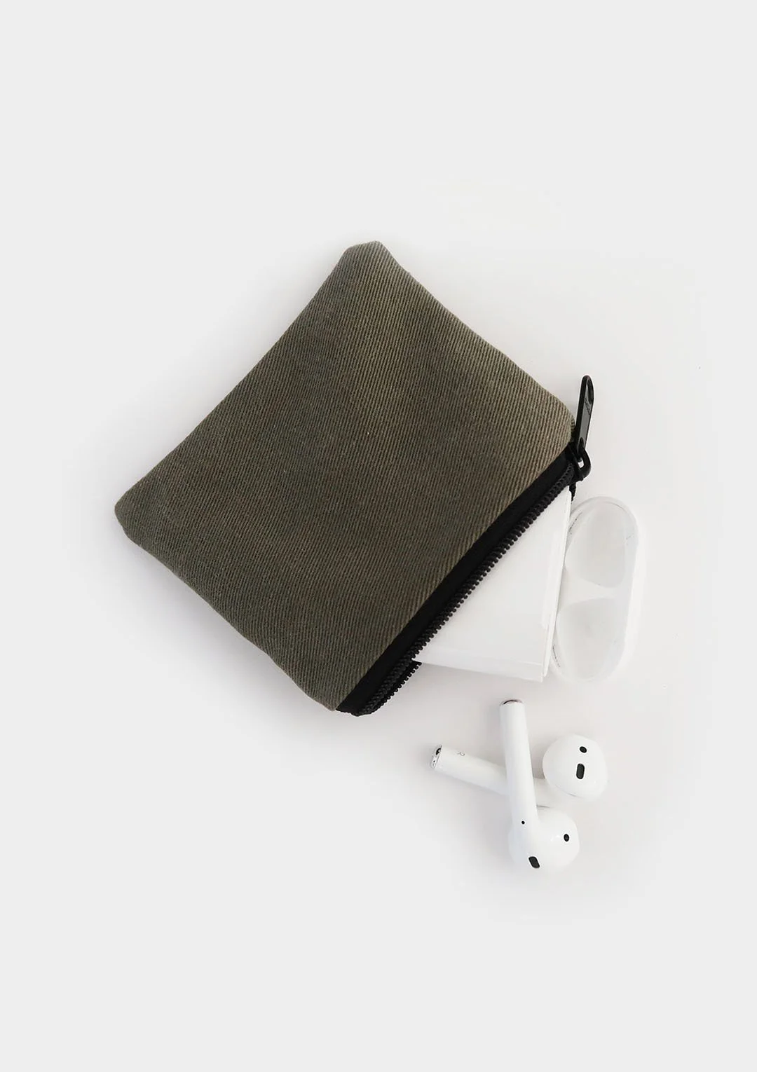 pouch_003_interior_03.jpg