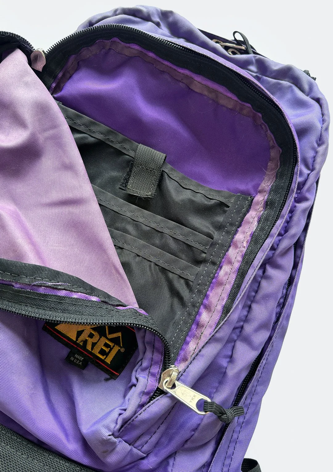 purple_rei_backpack_08.jpg