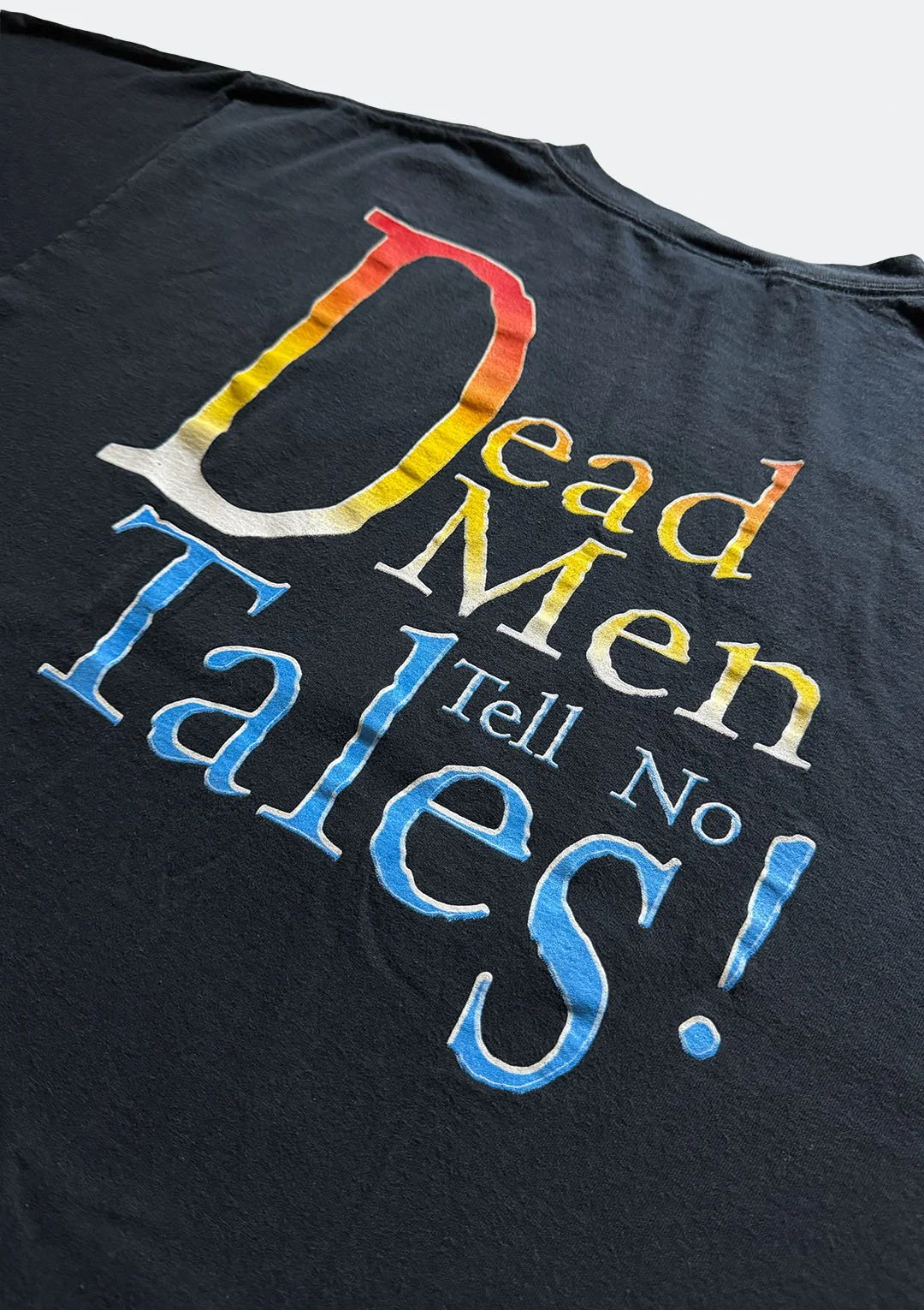pirates_caribbean_tshirt_06.jpg