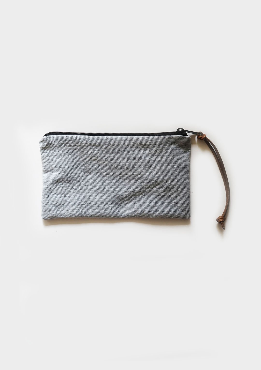 eye_bagz_grey2_02.jpg