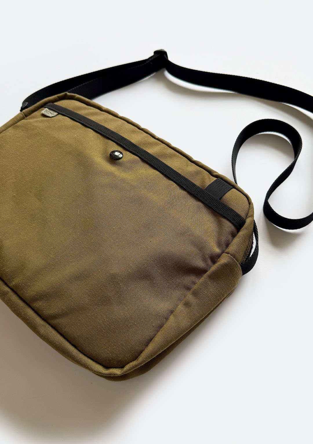 tan_brentley_softpack_06.jpg