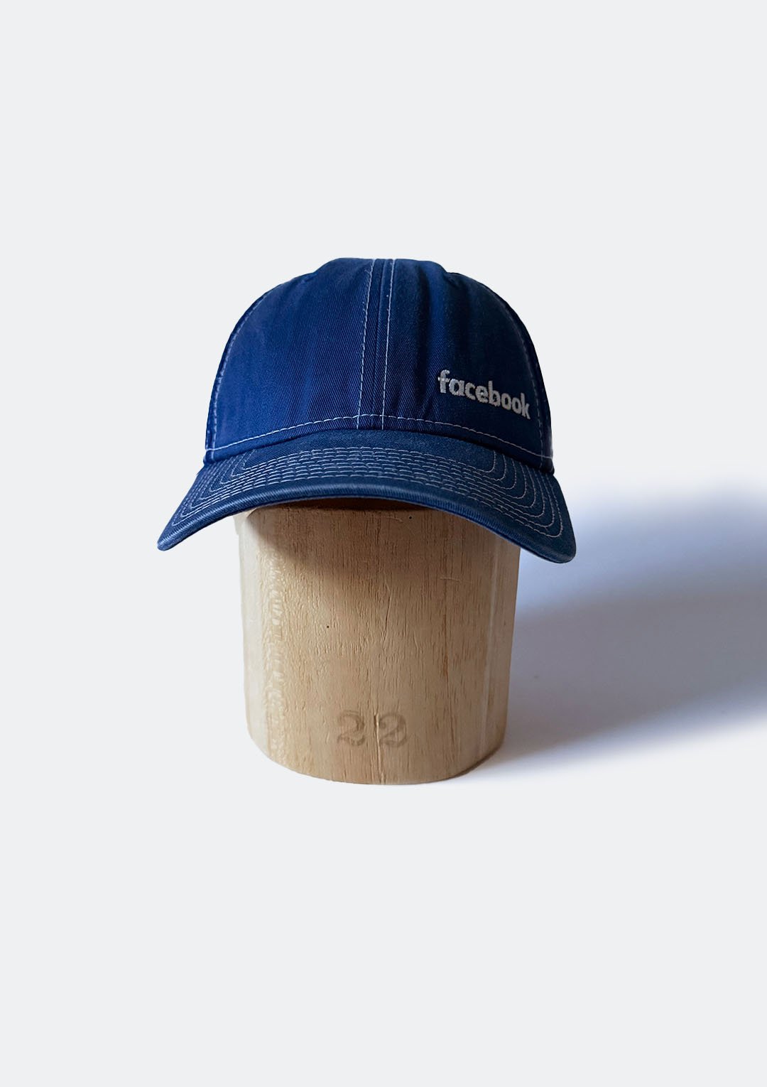 facebook_hat_01.jpg
