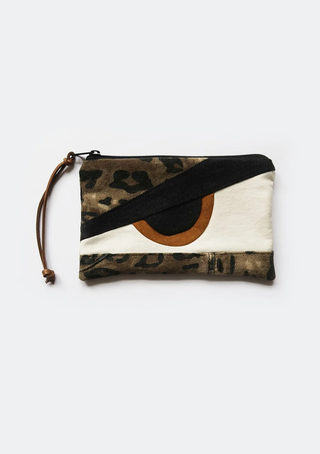 eye_bagz_leopard_01.jpg