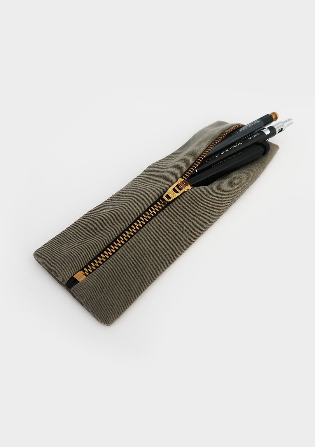 pencil_case_003_side_02.jpg