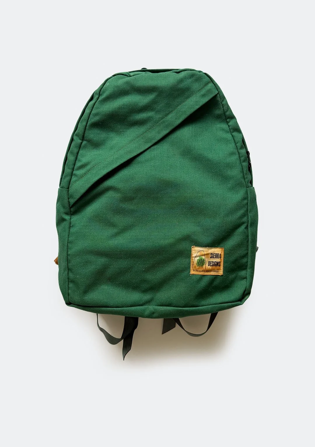 green_sierra_designs_daypack_01.jpg