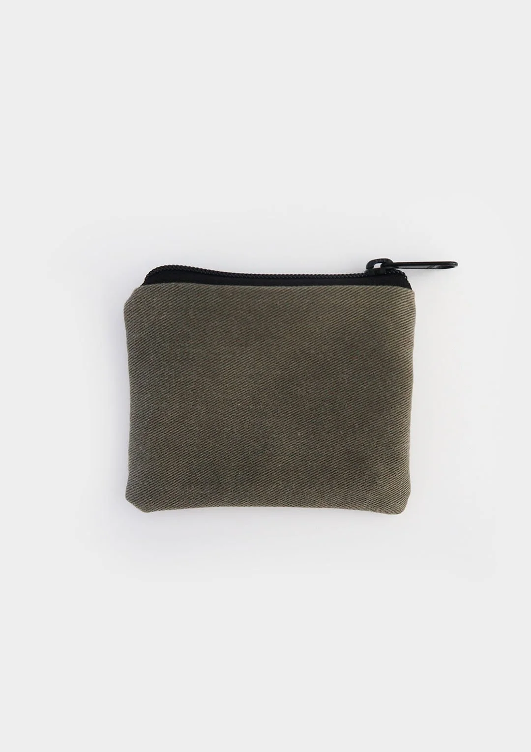 pouch_003_back.jpg