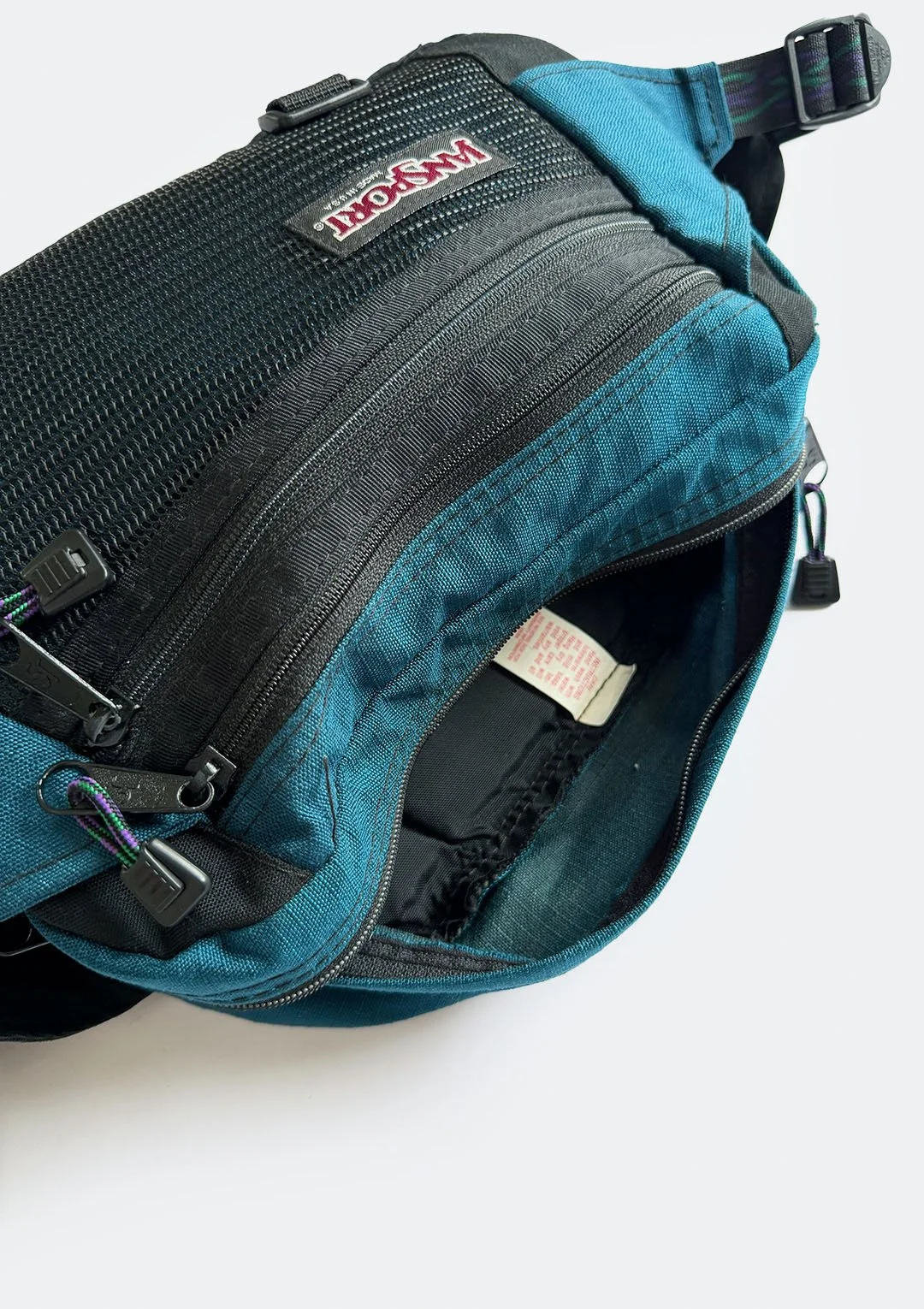 teal_jansport_waistpack_07.jpg