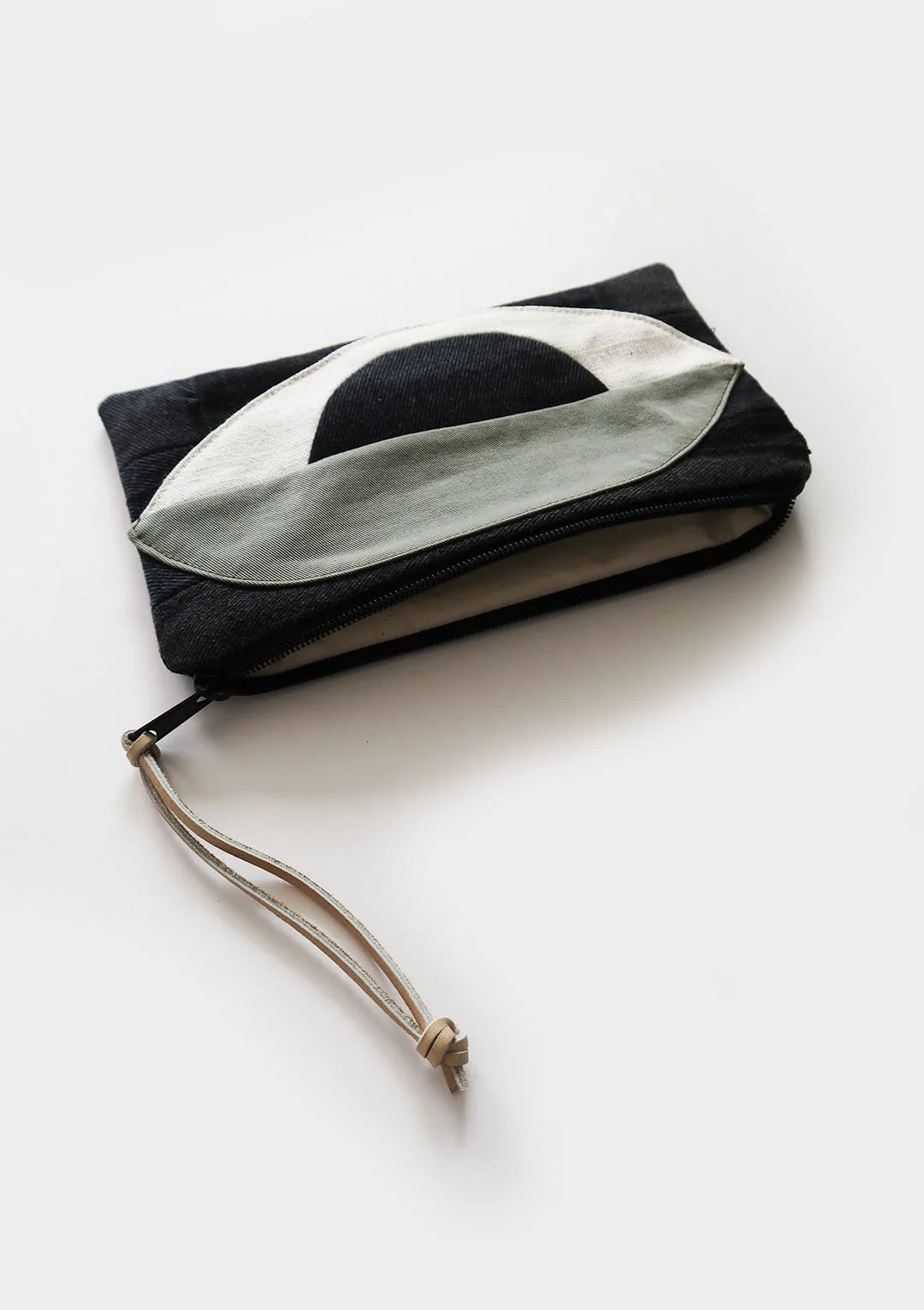 eye_bagz_green_03.jpg