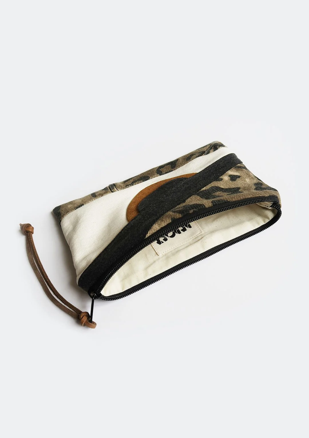 eye_bagz_leopard_03.jpg