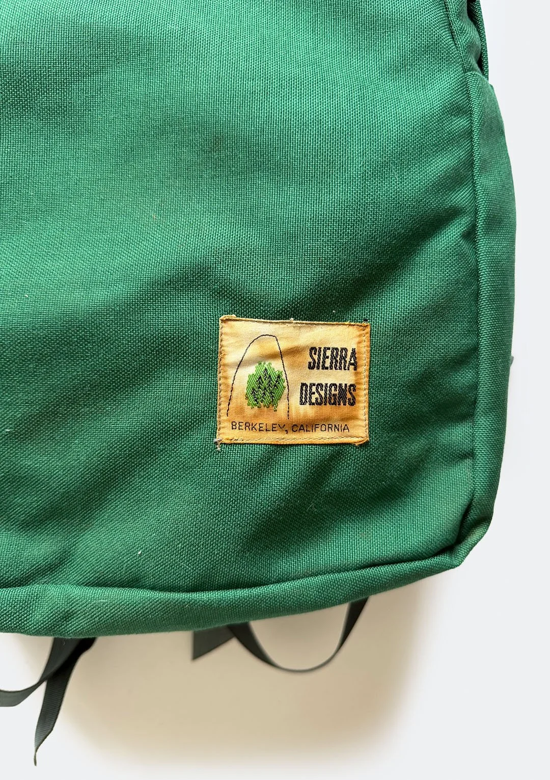 green_sierra_designs_daypack_04.jpg