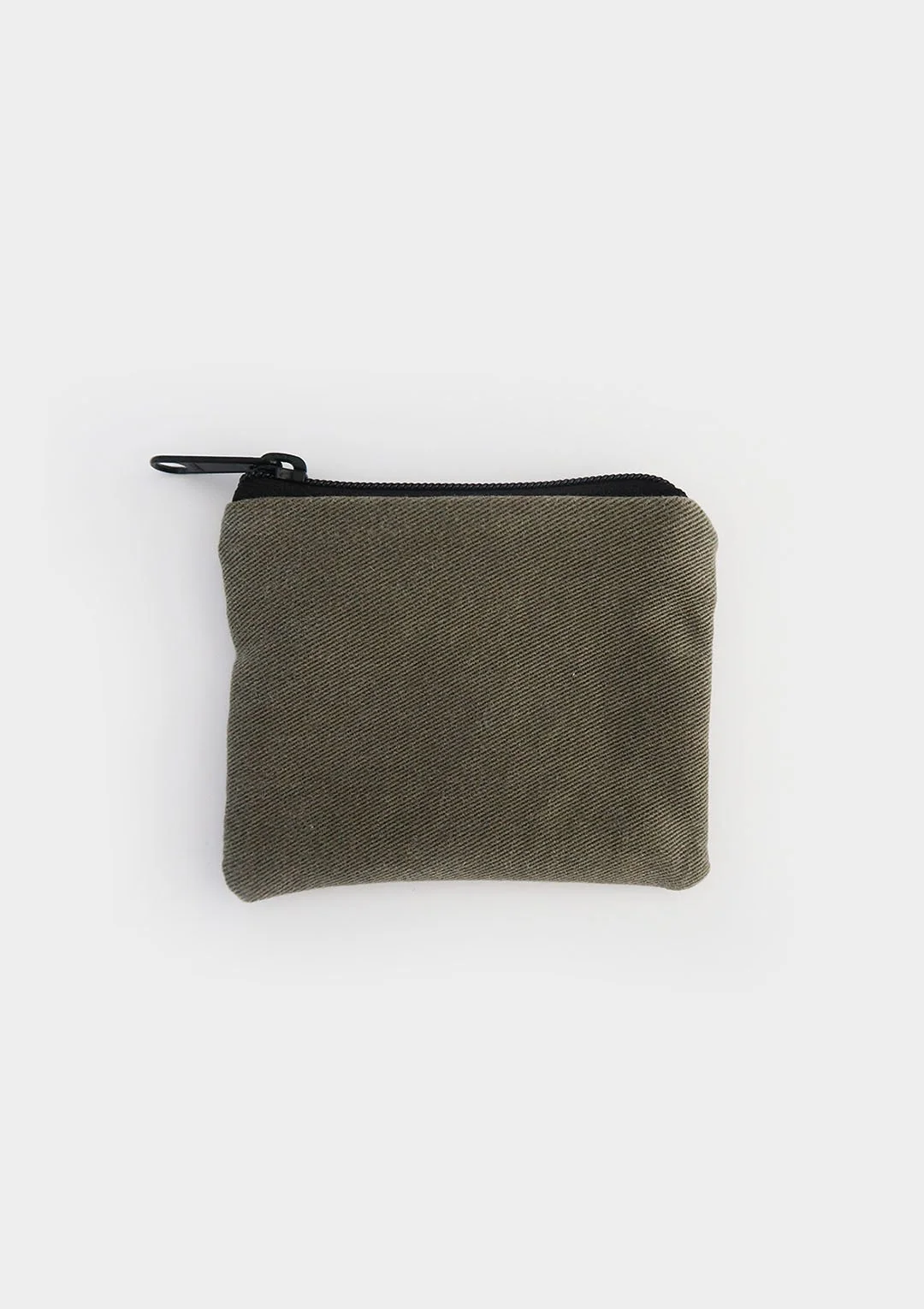 pouch_003_front.jpg