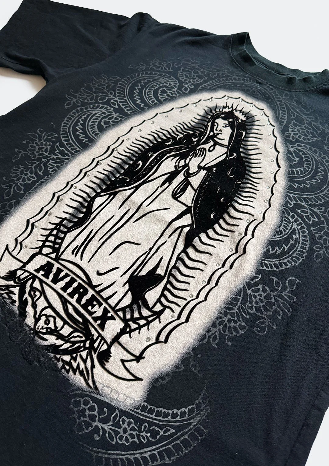 avirex_lady_guadelupe_tshirt_03.jpg