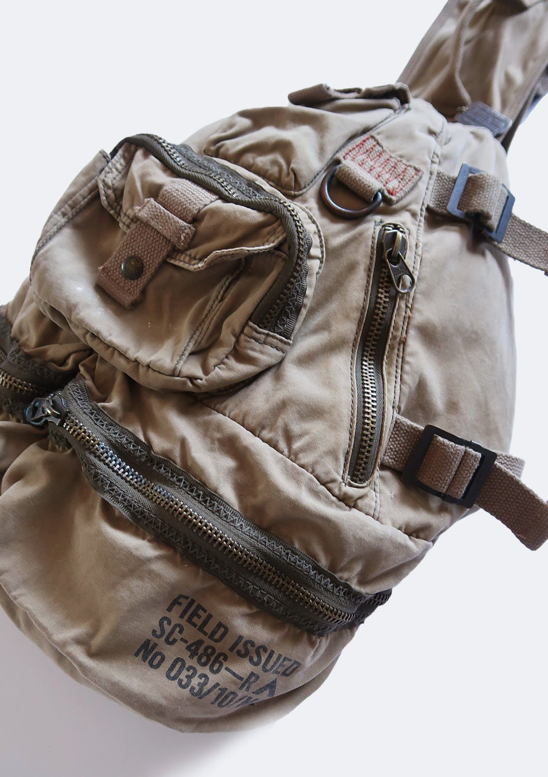 on_military_backpack_03.jpg