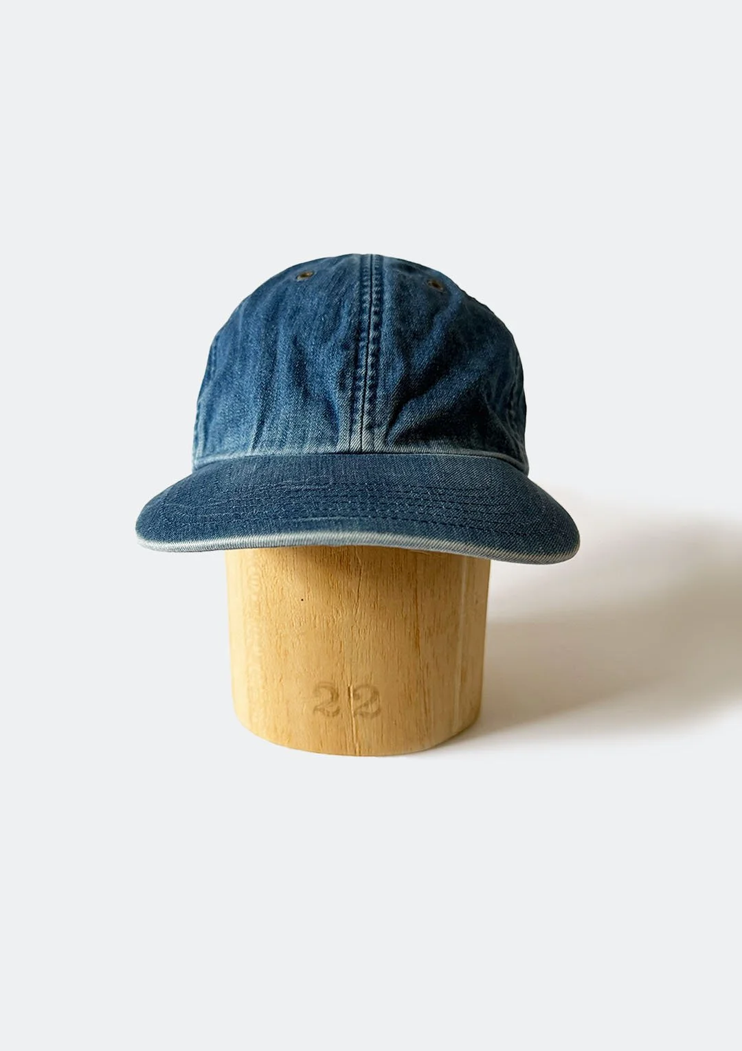 gap_denim_hat_01.jpg