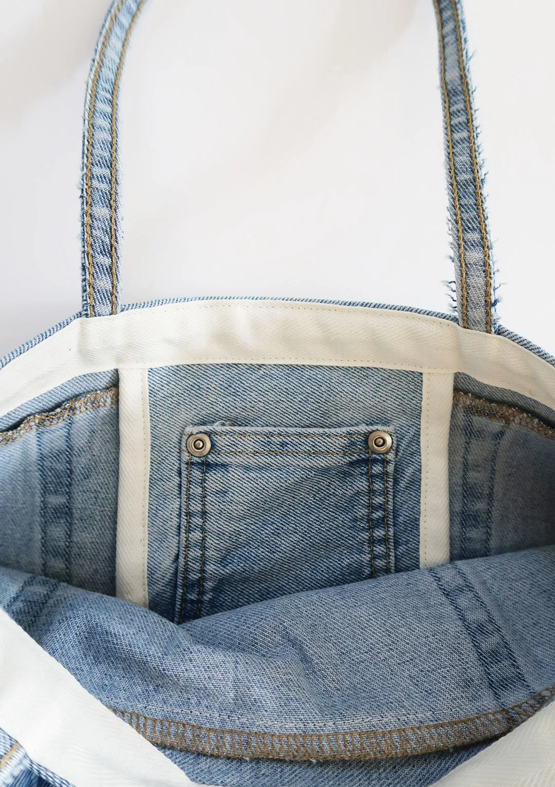 tote_013_inside.jpg
