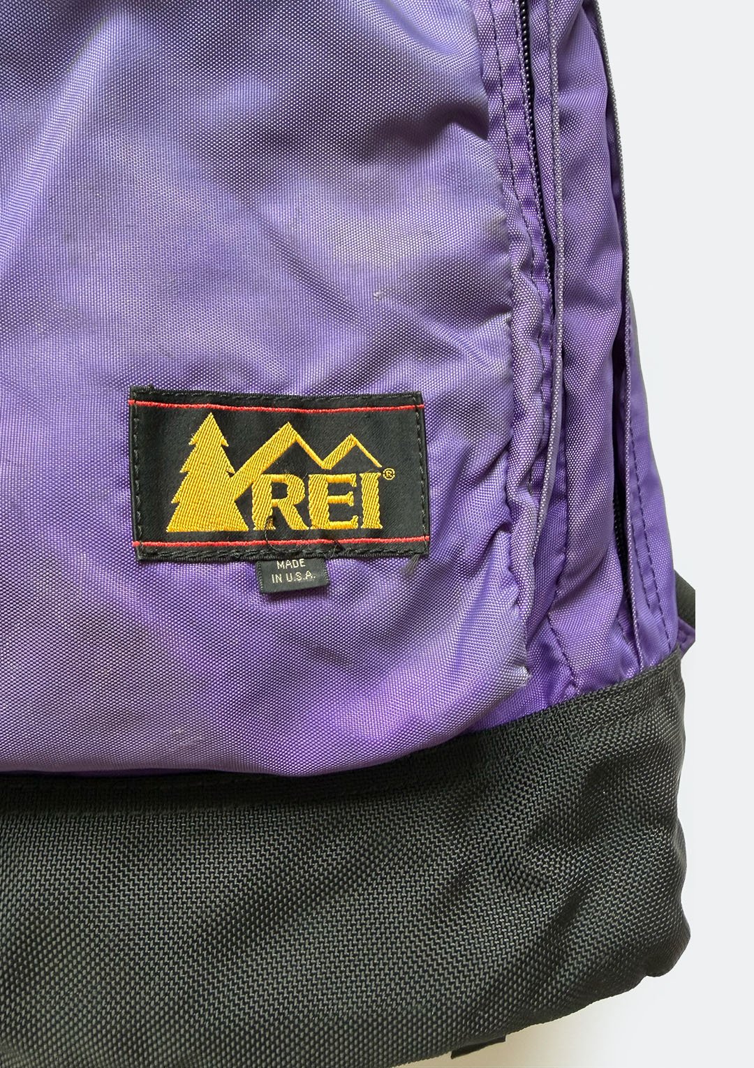purple_rei_backpack_03.jpg