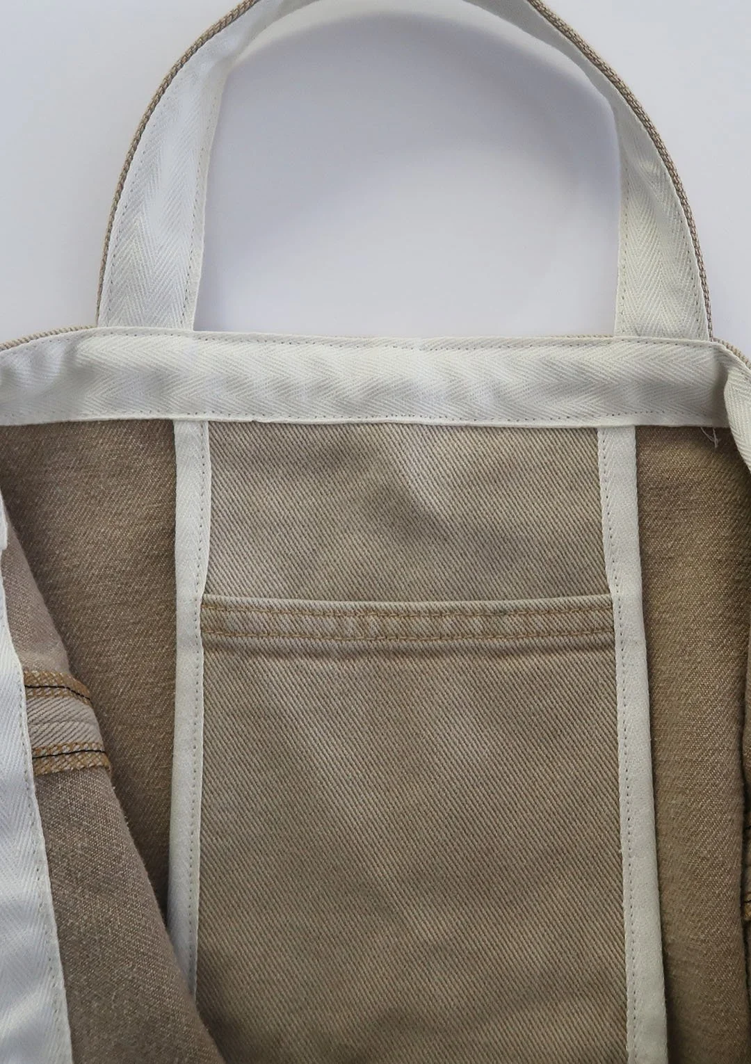 tote_006_interior_02.jpg