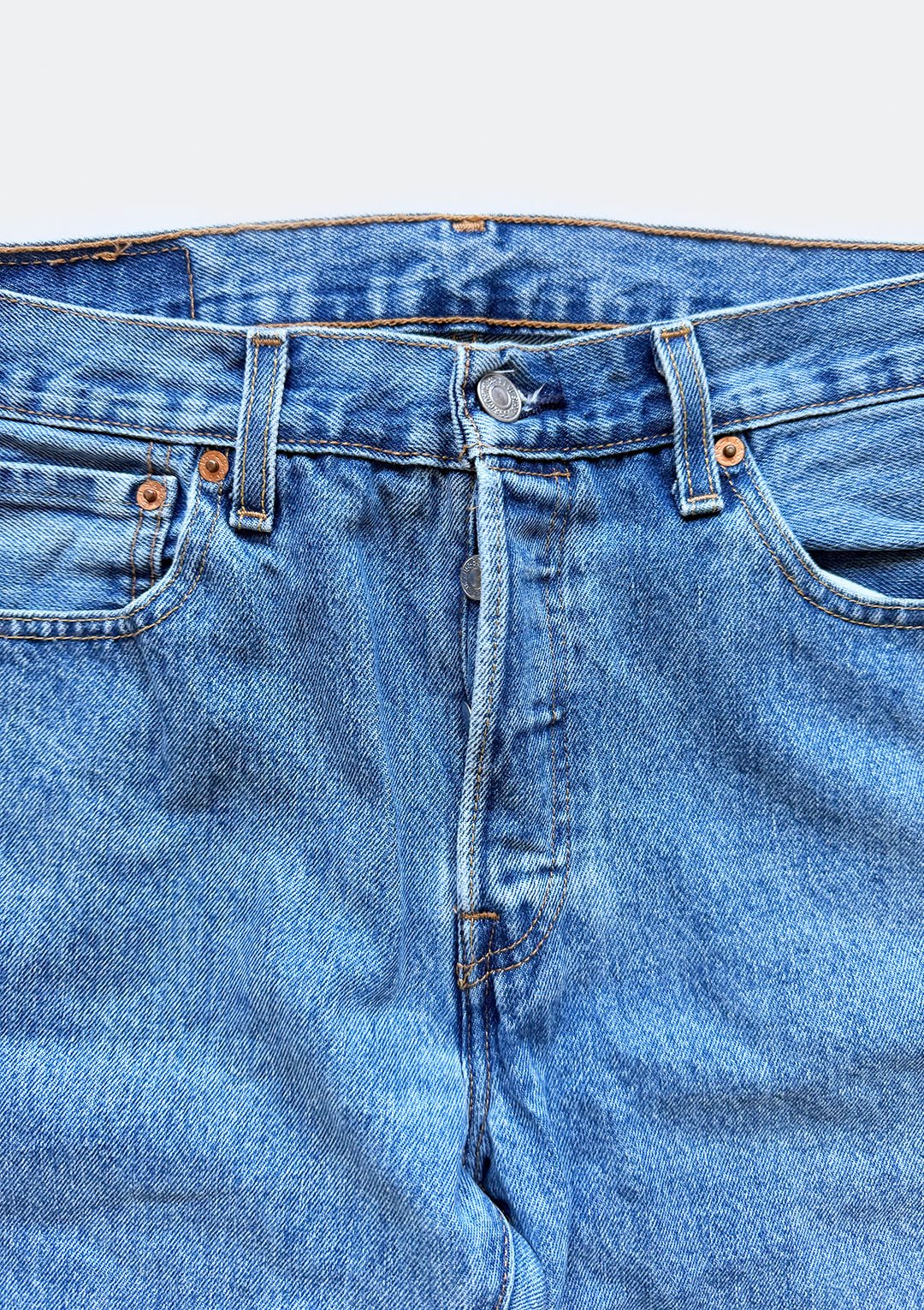 Levis_009_03.jpg