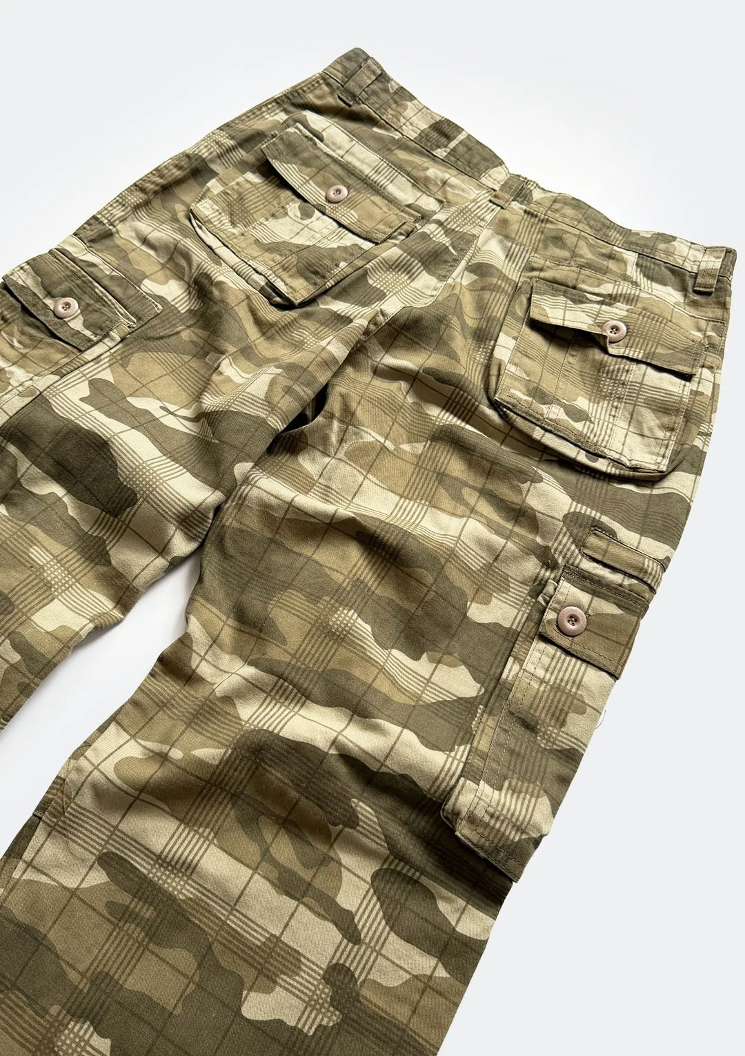 abercrombie_camo_cargo_11.jpg