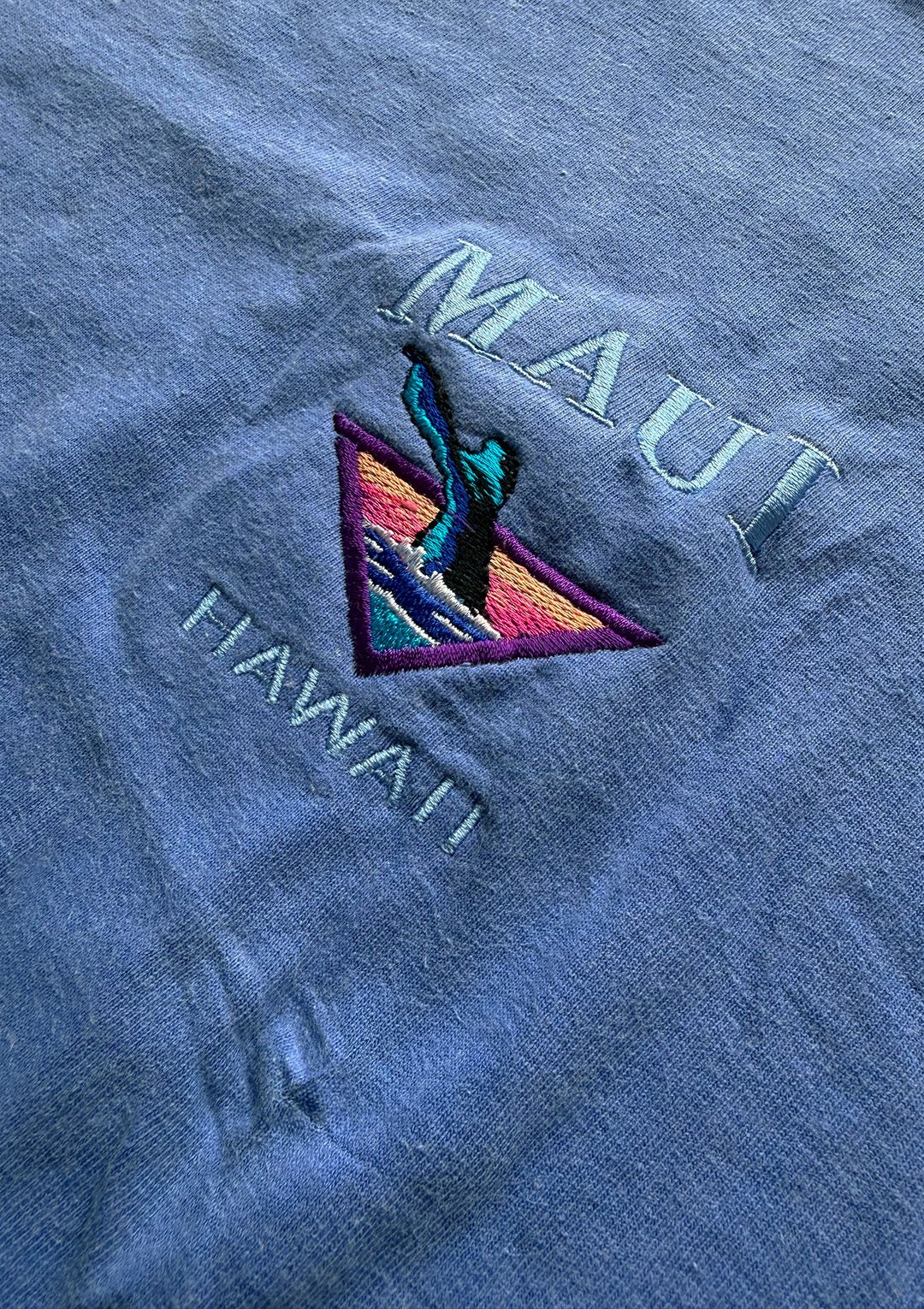maui_embroidered_shirt_06.jpg