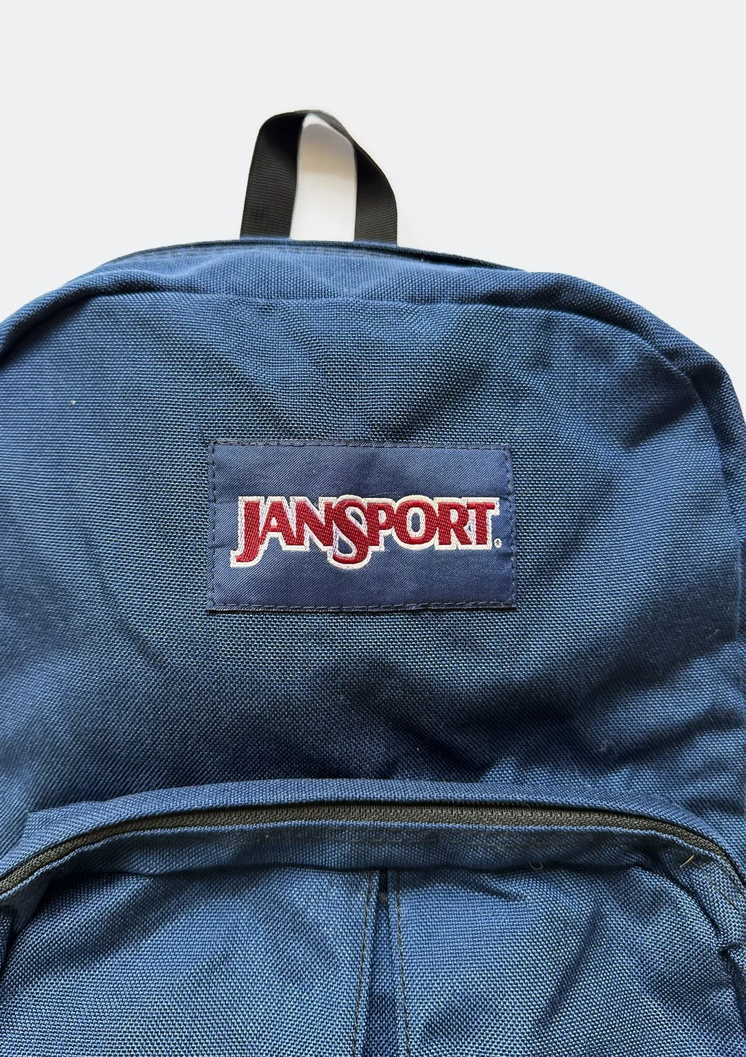 navy_jansport_backpack_03.jpg