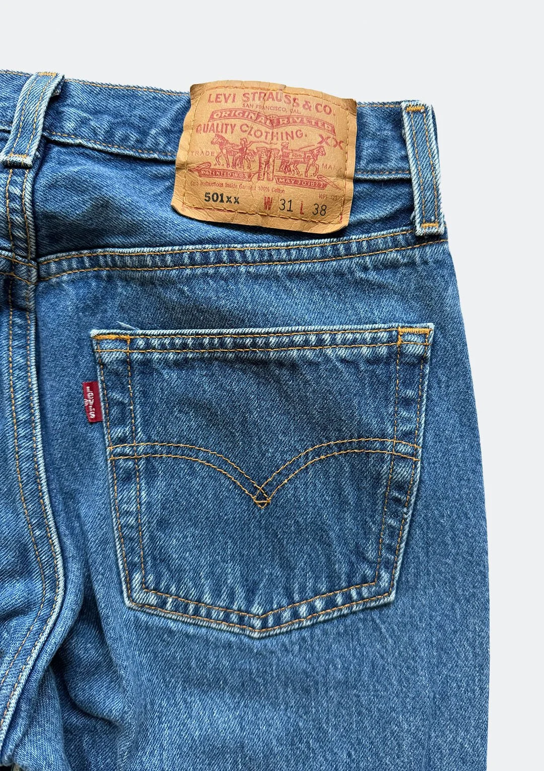 Levis_023_07.jpg