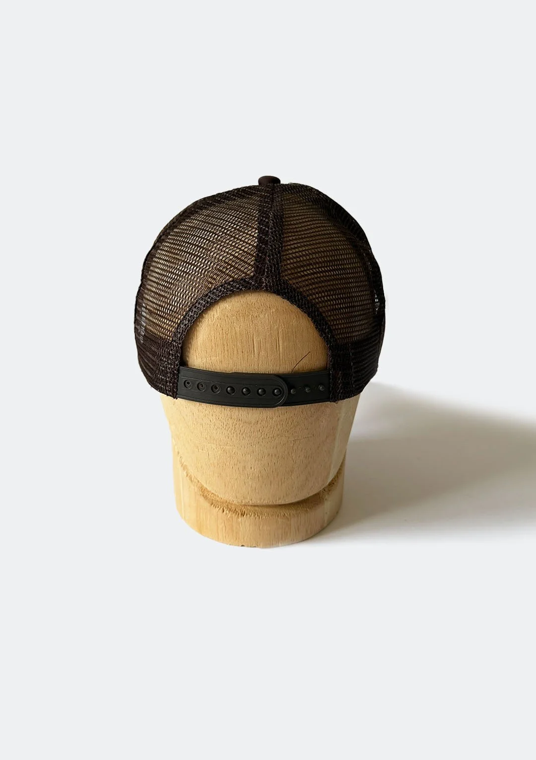wine_n_dine_hat_02.jpg