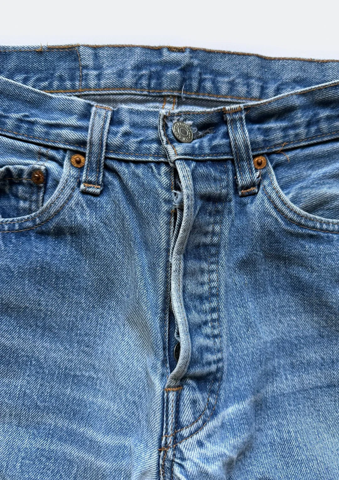 Levis_022_05.jpg