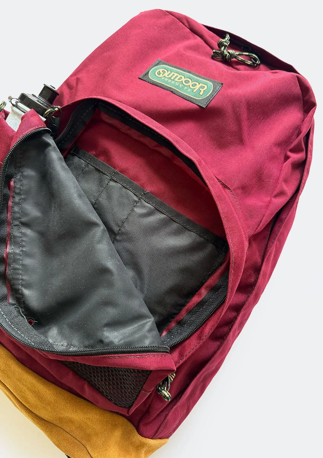 outdoor_products_red_backpack_06.jpg